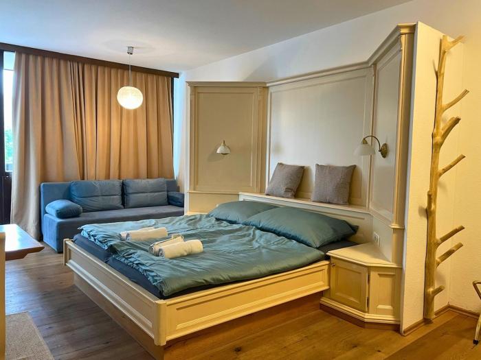 Ridge & Hide Bad Goisern