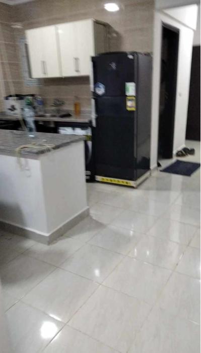 شاليه 3 غرف مفروش عالبسين يرى البحر من جميع الغرف بقرية نزهة بيتش راس سدر