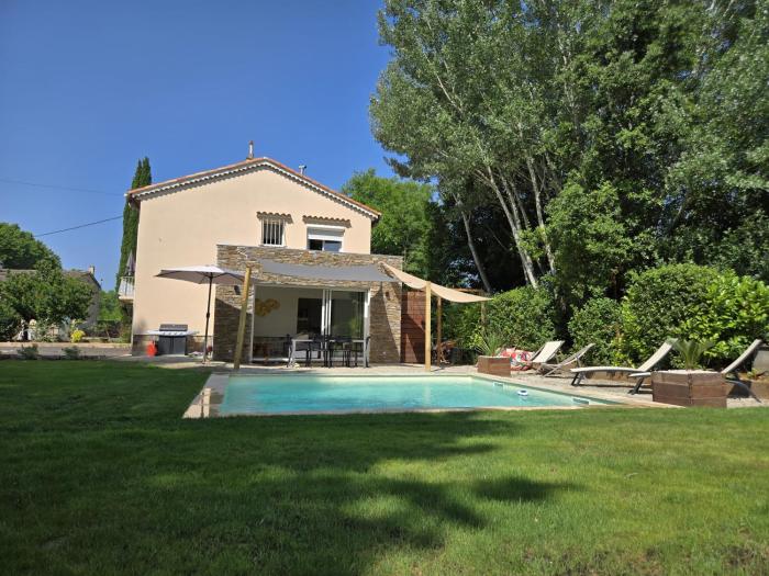 Appartement privatif 6 personnes dans villa piscine climatisé