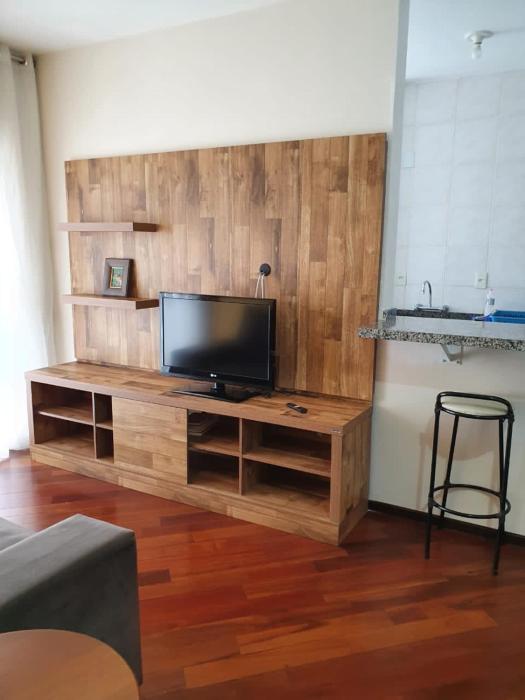 Apto com cozinha e lavanderia