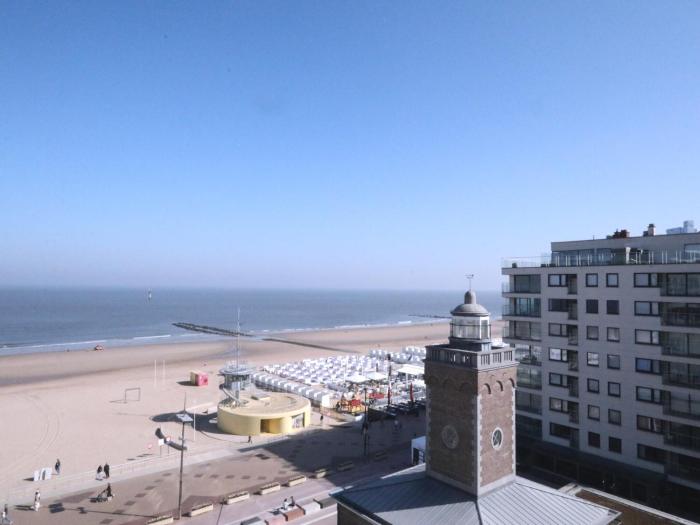 Apartment in Het Zoute near the Beach