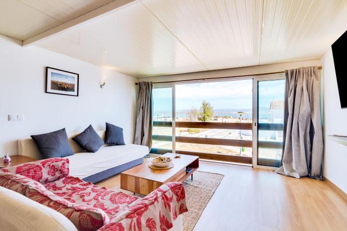 Casa Ramiro I - Paraíso entre o Mar e a Ria