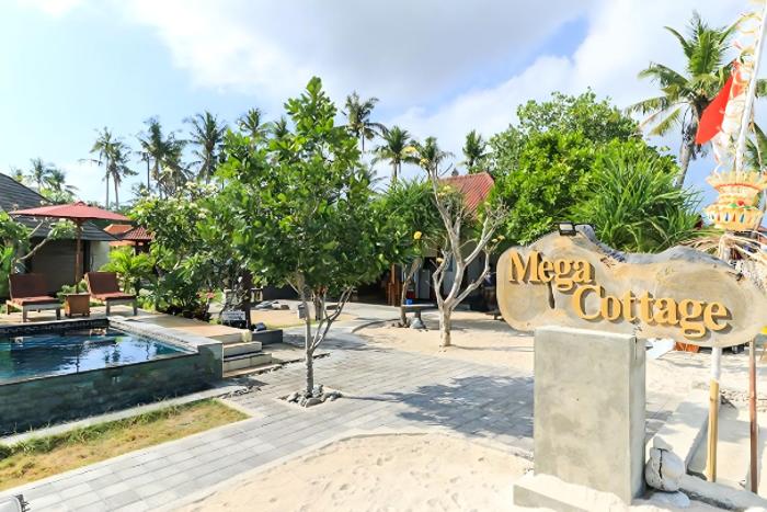 Mega Cottages