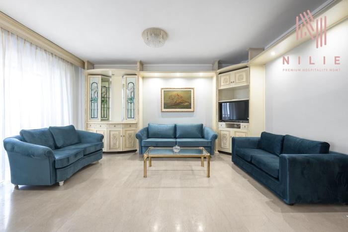 Finesse, Nilie Hospitality MGMT