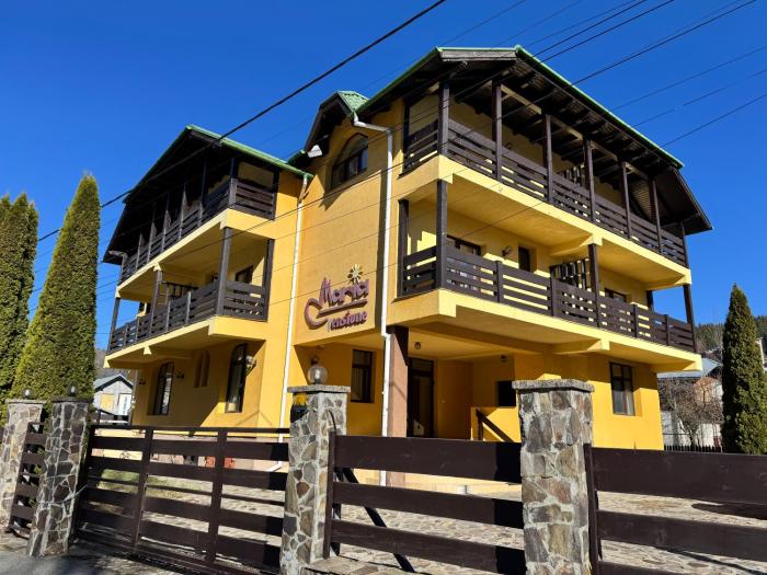 Casa Maria Azuga by Genco