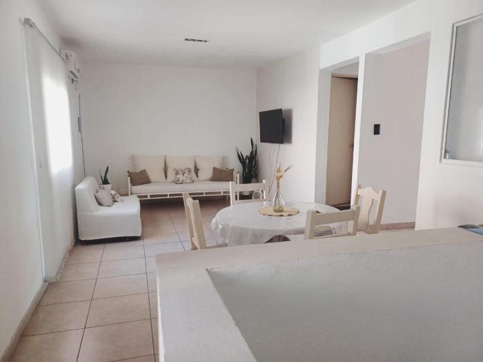 My House in Catamarca - Dpto a una cuadra y media de la Plaza Principal