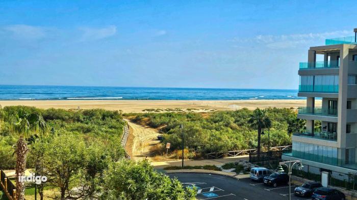 ENE01 Primera Linea Playa con Vistas Beachfront