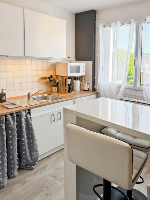 App chaleureux & Parking gratuit- 4 pers -Aurillac