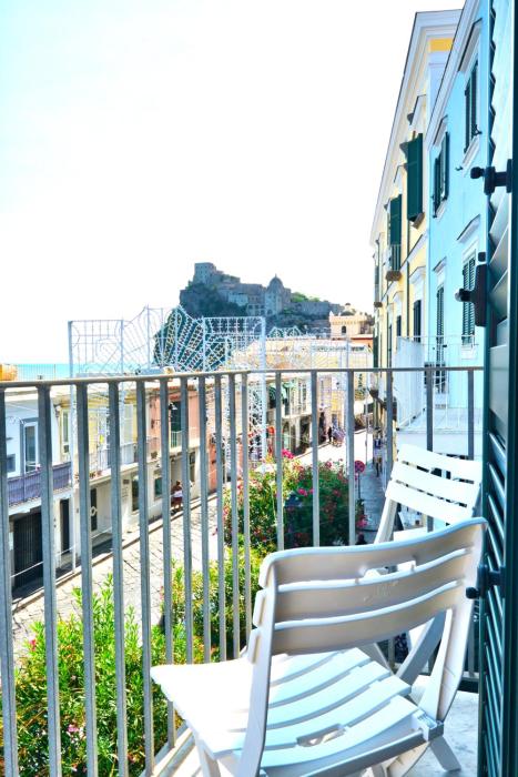 Casa Tittina Ischia ponte centro