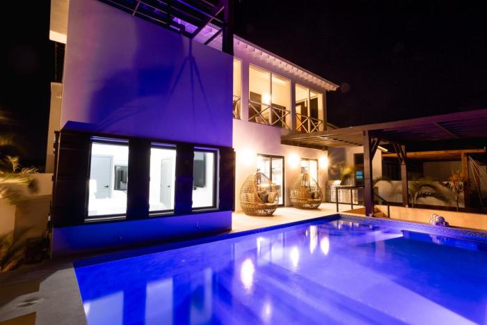 Casa Bonita and Pool Club at Mahogany Bay