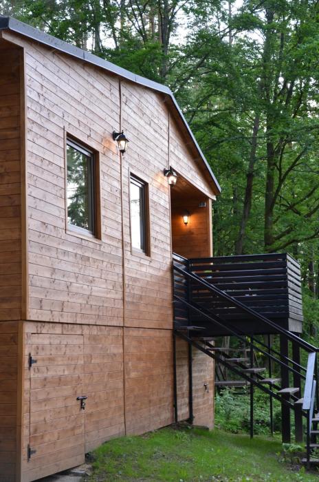 Domek letniskowy nad jeziorem u Arturów