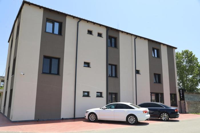 Kalpazo Hotel Tommy Durres