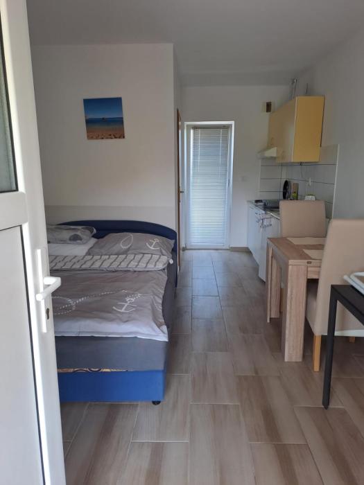 Studio Apartments Trio