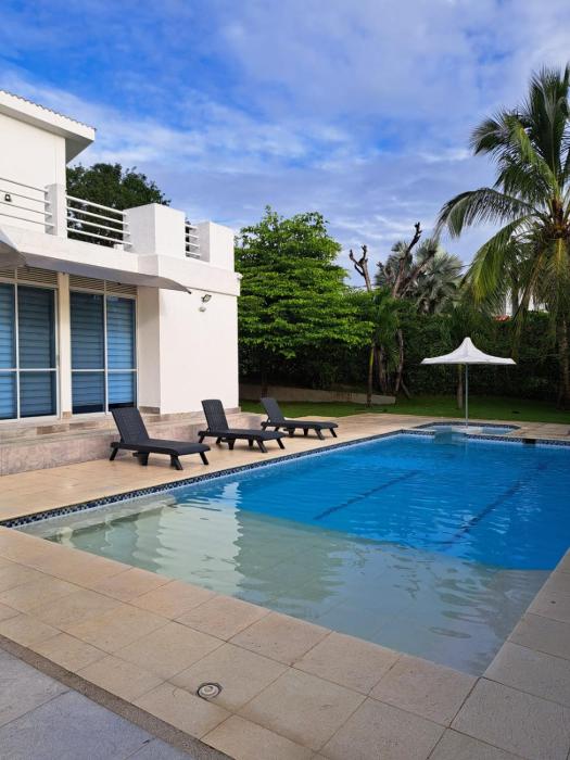 Hermosa Casa Campestre en Ricaurte Girardot