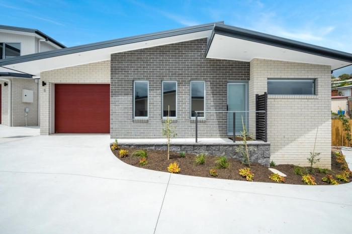 Villa No 5 Brand New close to shops 10 min Airport