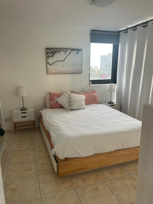 Cozy room with Ocean Views