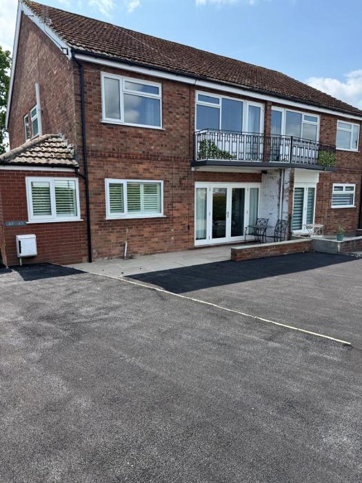 Readsmere Drive, Alderley Edge