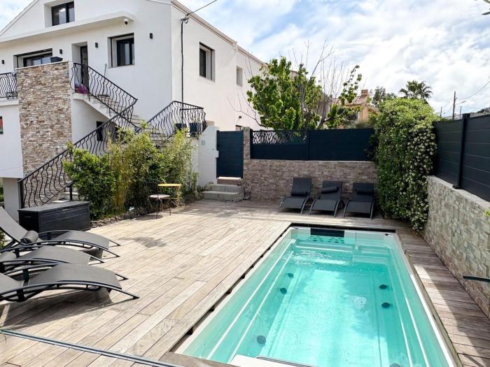 Top of House, private Pool Spa 7 people