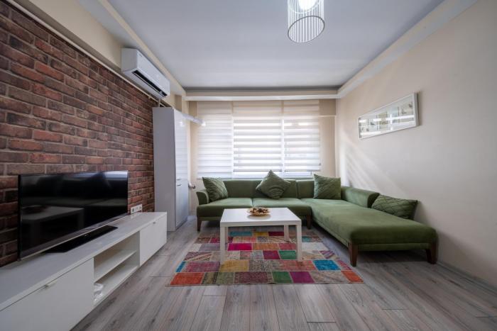 White Rose Apartments