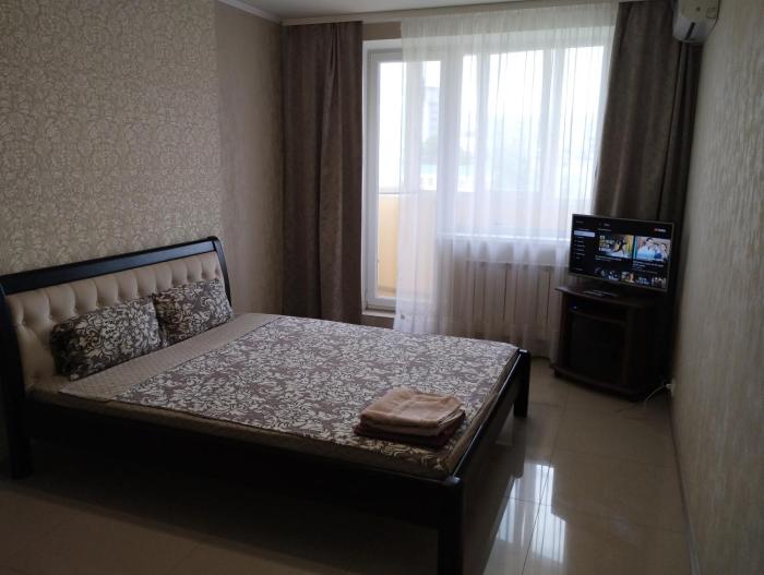 Замечательная квартира с современным ремонтом рядом с метpо Холодная гора