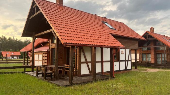 Nowoczesny dom wakacyjny "Sole" nad jeziorem Gwiazdy, Ostoja Bukowo, Borowy Młyn, Kaszuby, region Gochy, z dala od miasta, dookoła lasy, idealne miejsce na grzyby