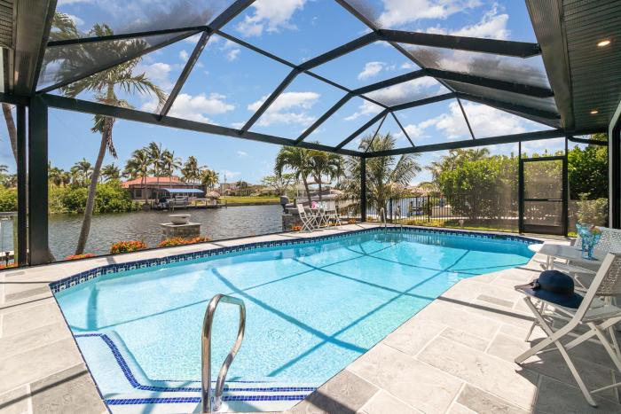 Gulf access, Heated Pool & Game Room - Villa Mimosa - Roelens