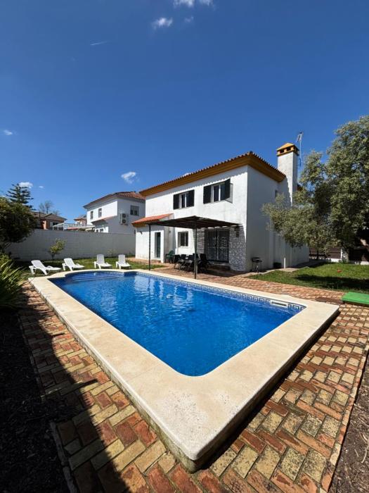 Gran Chalet a 13 min de Sevilla