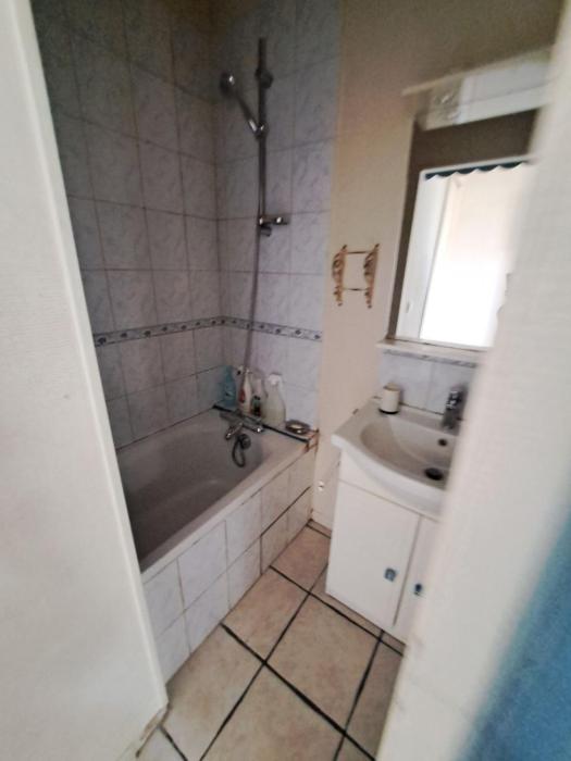 Apartment in a quiet area