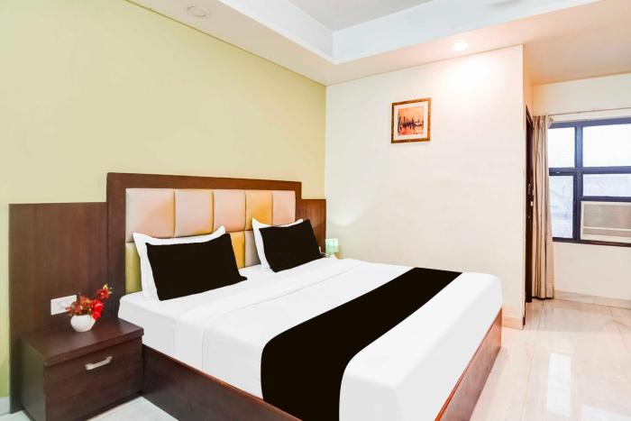 Townhouse Oak Sikar Road Jaipur