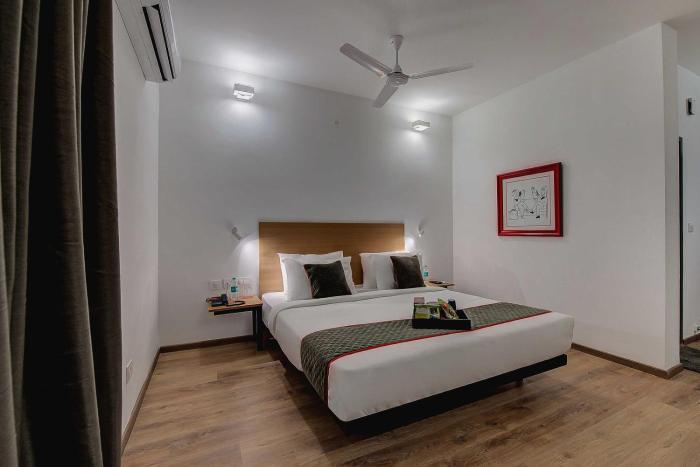 Townhouse Oak Tynampet Metro Station