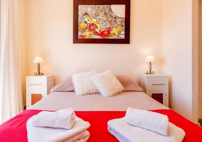 Stunning Apartment with Roof Terrace & Great Views