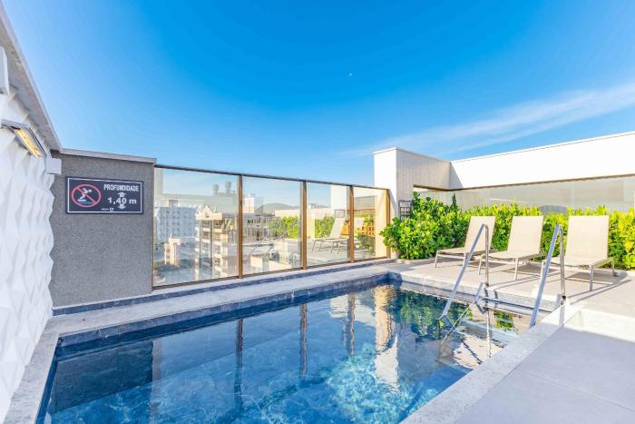 Apto Luxuoso - Condomínio com Piscina Aquecida