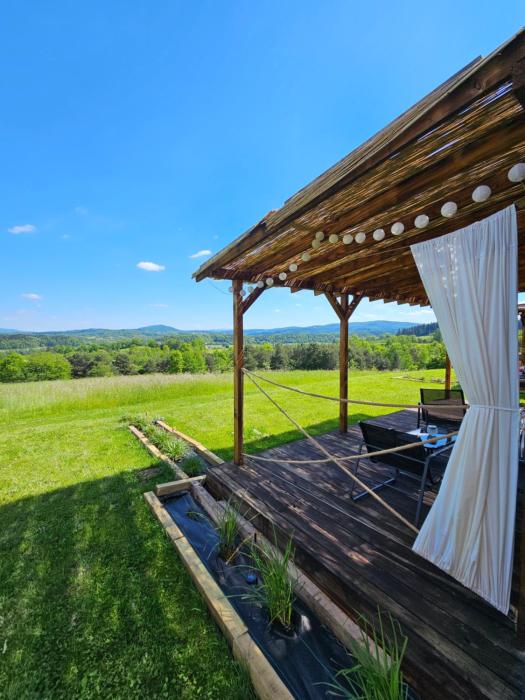 Widokowe Stodoły Bieszczady - domy z panoramą połonin