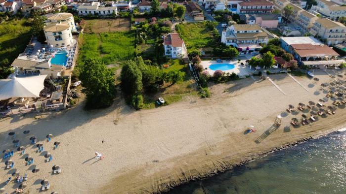 Ever Green beach Apartments