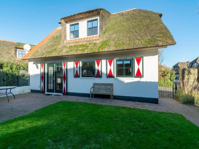 De Buitenplaats 145 villa with sauna