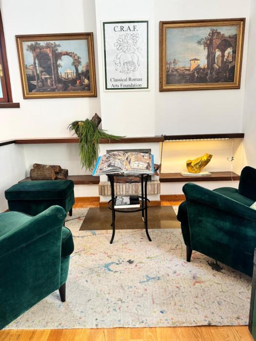 Villa Classical Roman Art - Monteverde with Garden