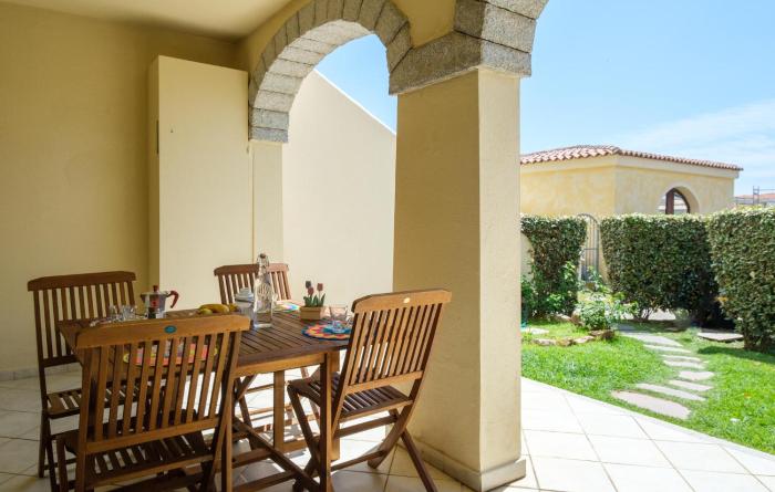 Cozy Apartment In Porto San Paolo