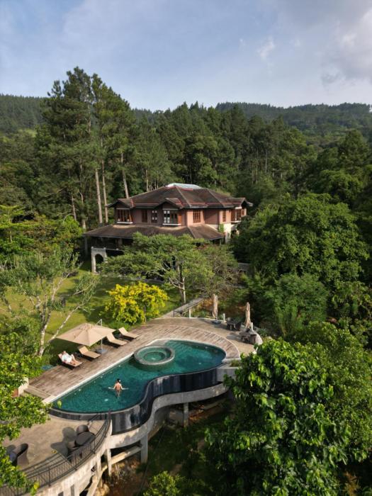 Kandy Dendrobium House