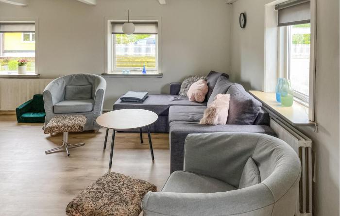 Awesome Home In Ålbæk With Wifi