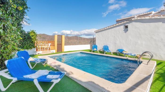 Casa Villazo I Almáchar by Ruralidays