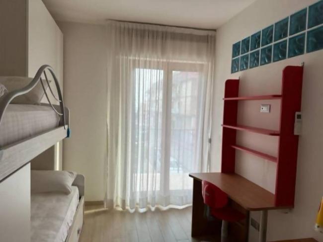 Tirana Apartment, a 50 passi dal mare RifA768