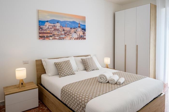 Luxury Domus- Metro Malatesta