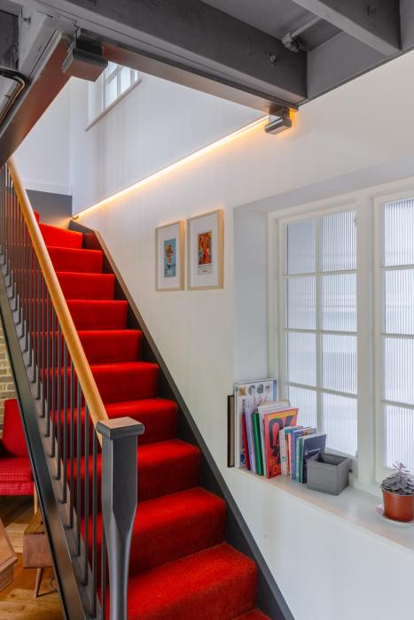 Industrial Chic 1BD House by Kings Cross