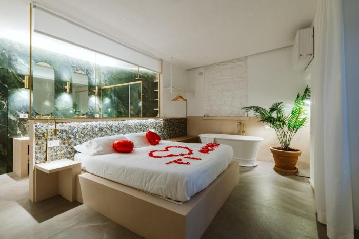 Scarlet Apartment Vernazza Heart