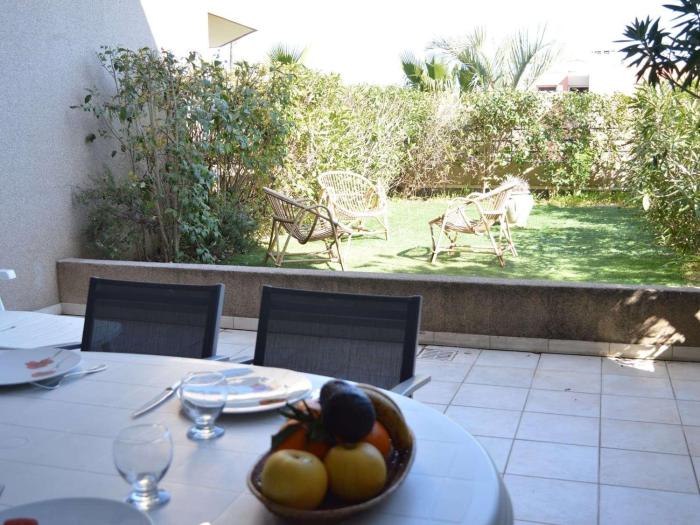 Appartement 2 pièces avec jardin et terrasse à 180m de la mer - FR-1-226B-338
