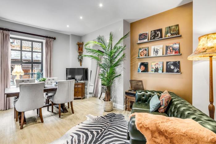 Central Castle House