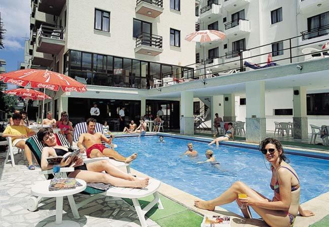 deniz apart hotel