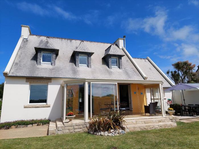 Cottage, Plouescat, cleaning included
