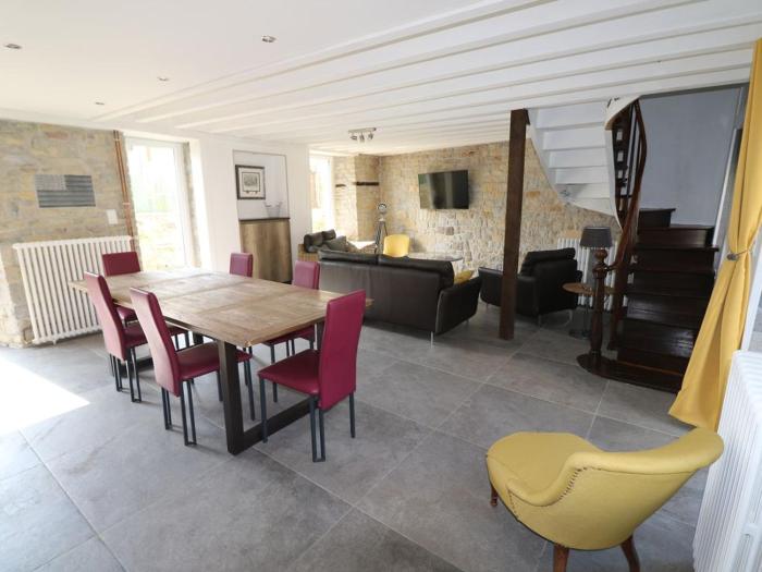 Maison 8 personnes localisée au cœur de Sainte-Marie-du-Mont