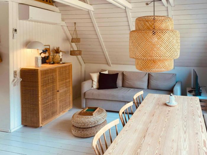 Renovated Summer Home With Terrace